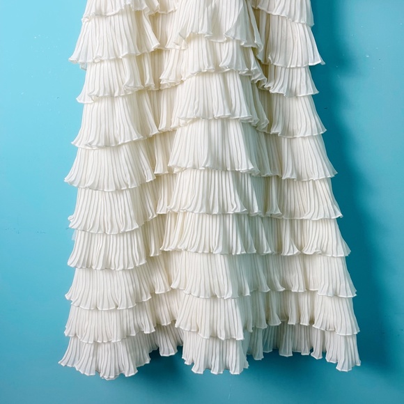 Vintage Ivory Ruffle Dress Small - Picture 4 of 7